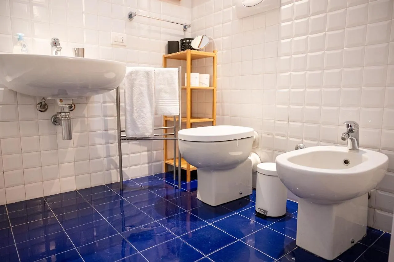 Apartamento Trilocale Zona Farini/Isola Milán